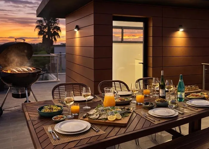 - Grill Terrace * 夫塞塔