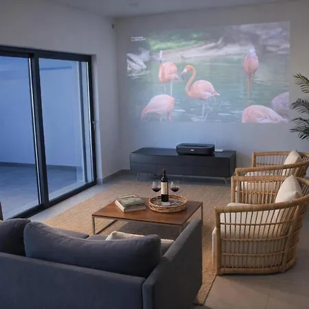 - Grill Terrace Villa *